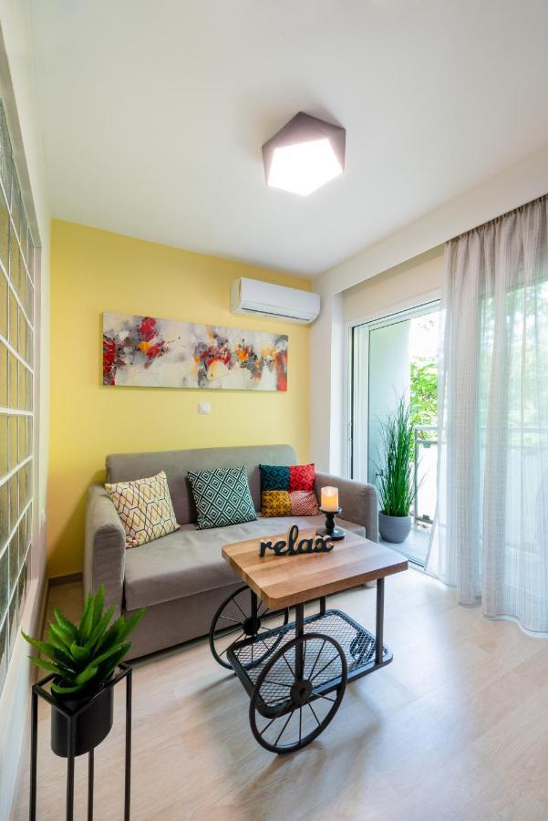 Apartment Costamare Boutiqueapart-where Luxury Meets Comfort *